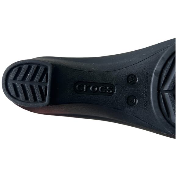 Crocs Lina Women's 7 Size Down For Half Size Black Pump Wedge Heel Dual Comfort - Picture 11 of 14